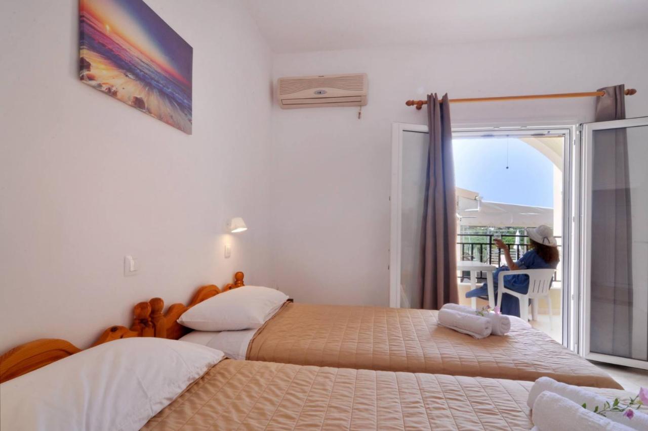 Makris Apartments 아릴라스 외부 사진