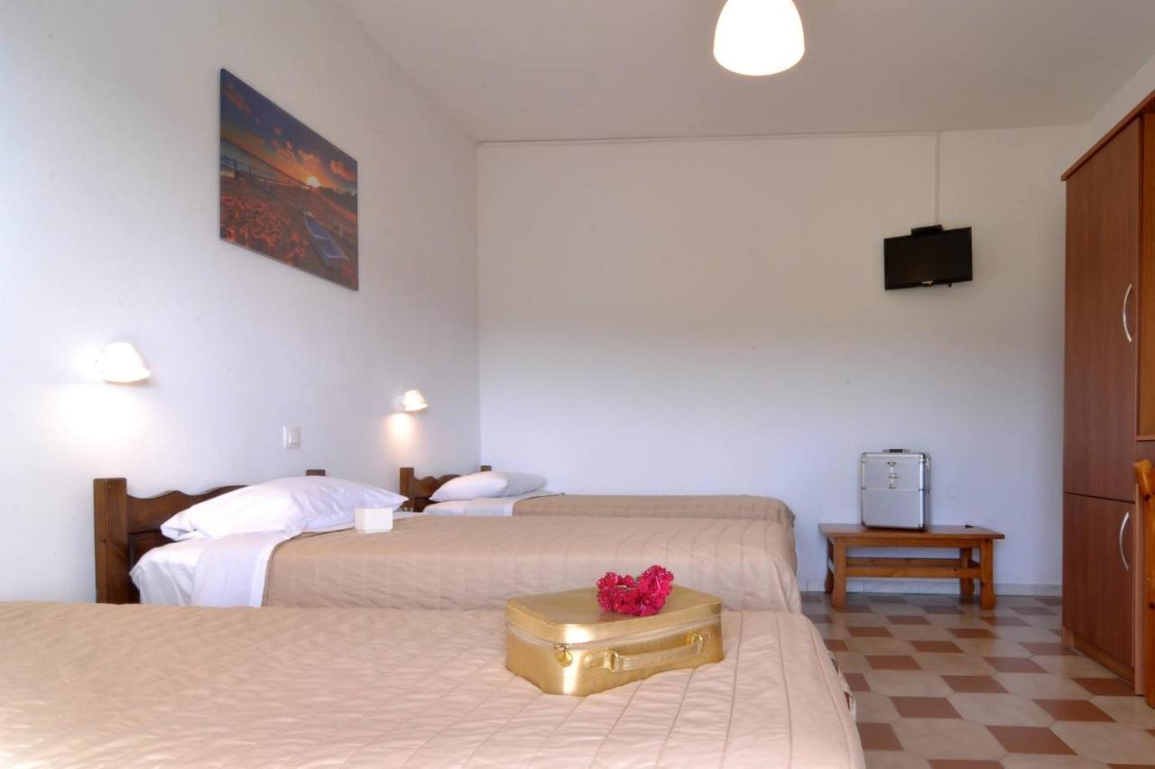 Makris Apartments 아릴라스 외부 사진