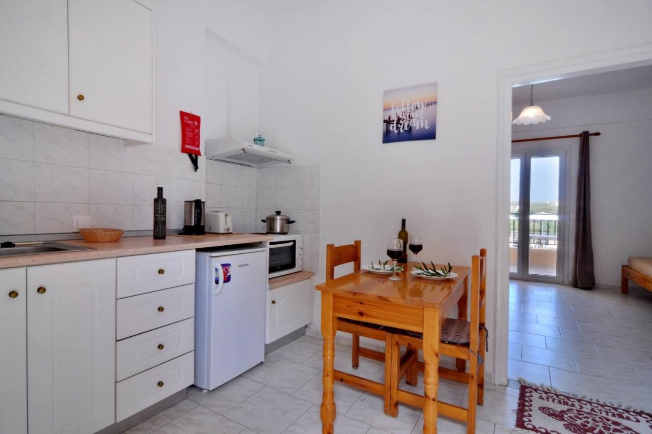 Makris Apartments 아릴라스 외부 사진