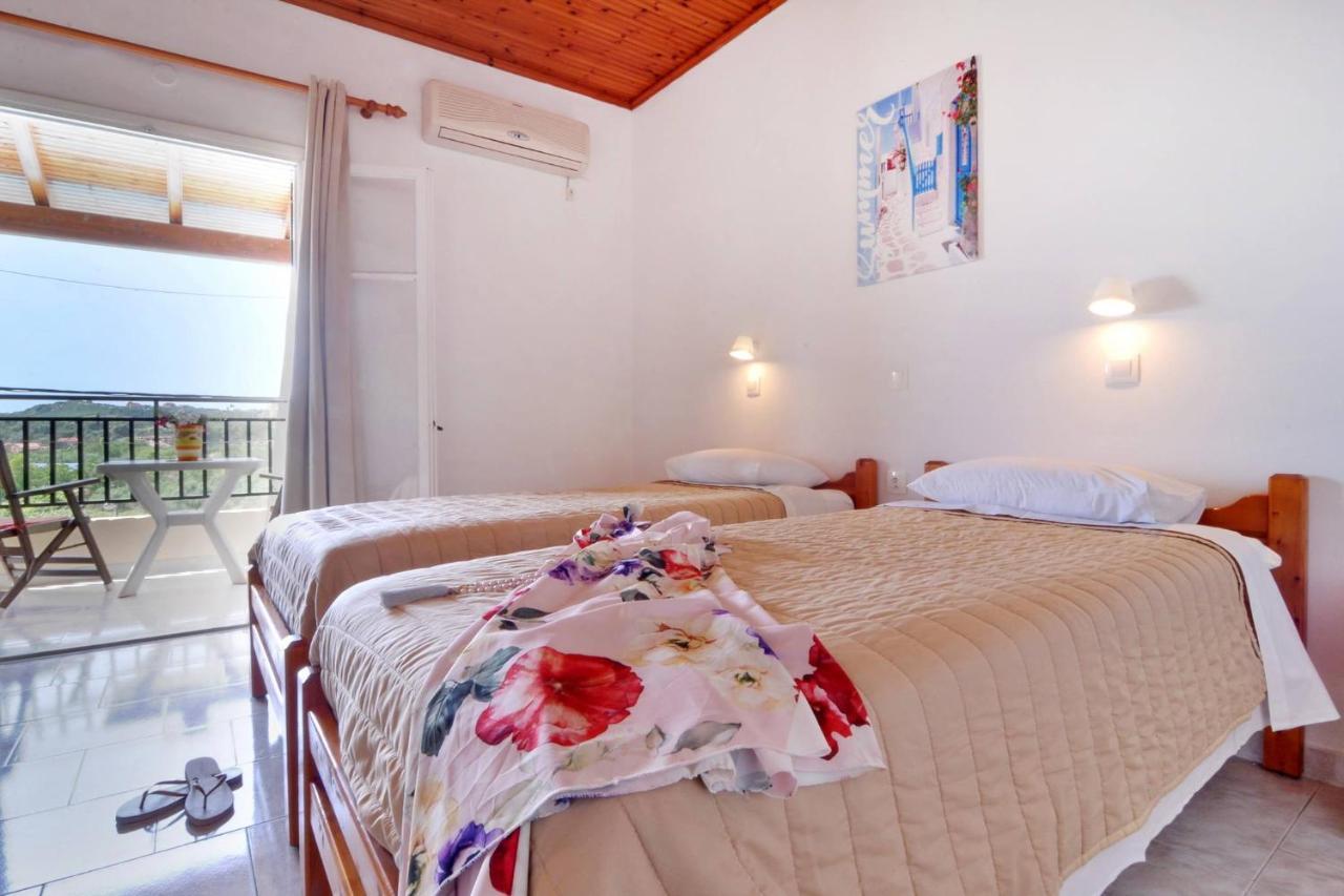 Makris Apartments 아릴라스 외부 사진