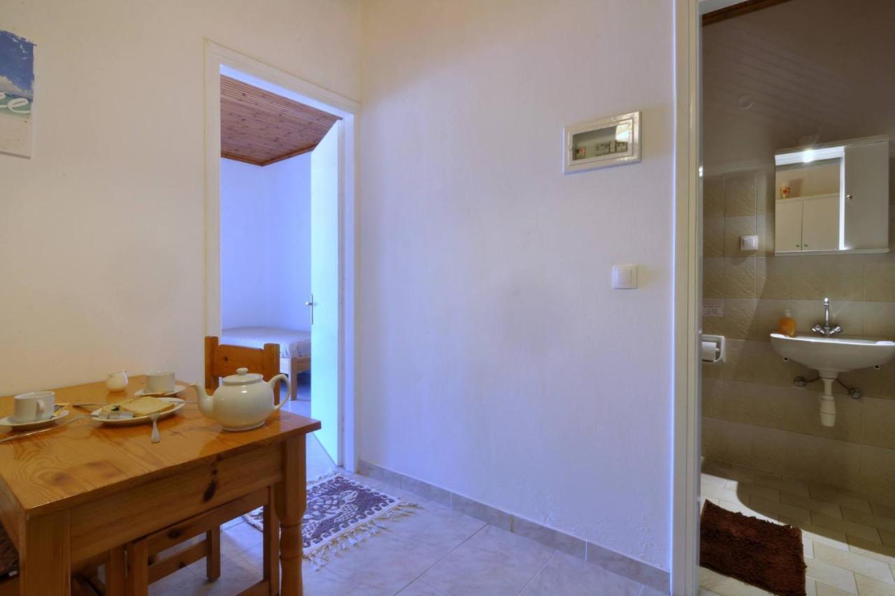 Makris Apartments 아릴라스 외부 사진