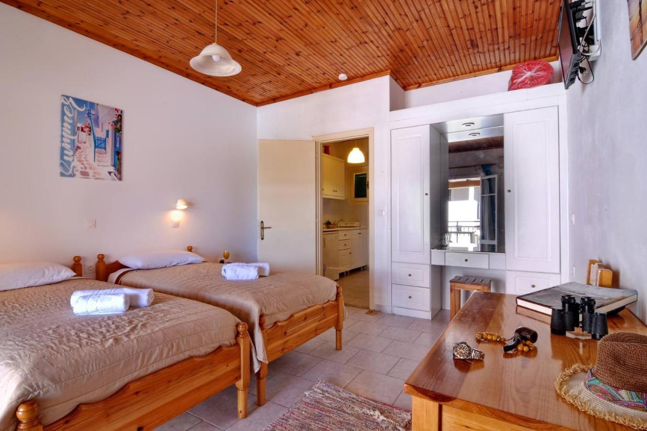Makris Apartments 아릴라스 외부 사진