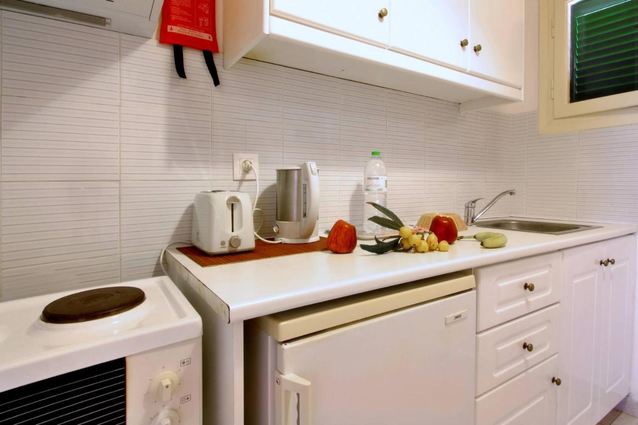 Makris Apartments 아릴라스 외부 사진