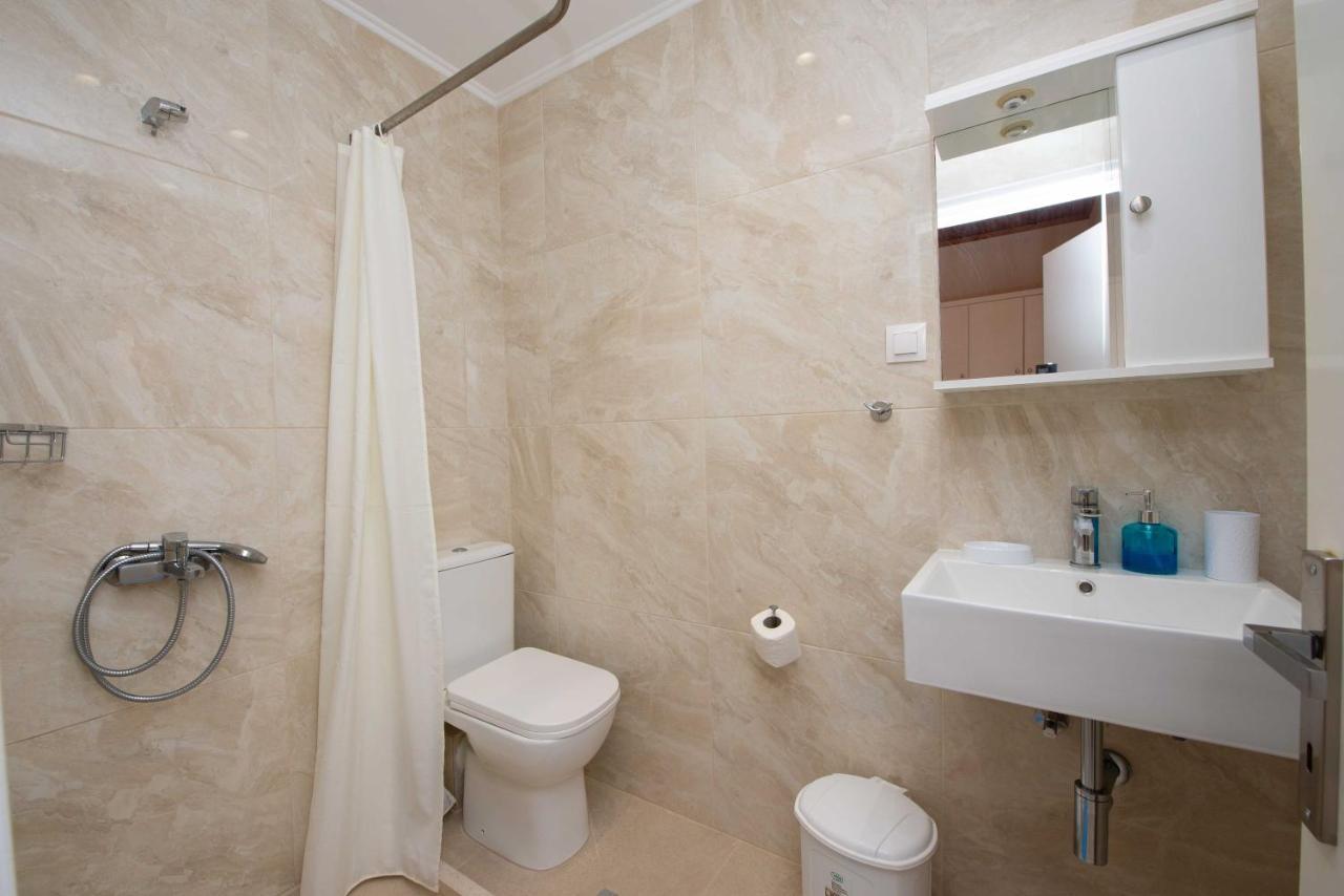 Makris Apartments 아릴라스 외부 사진